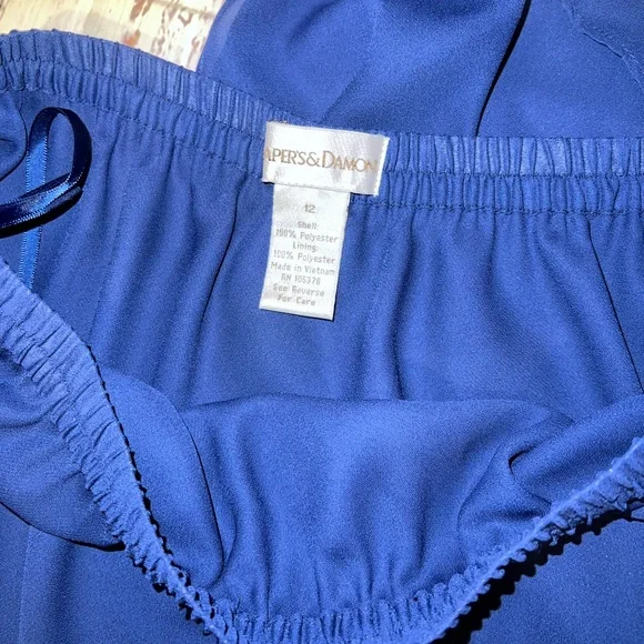 Drapers&Damon’s two piece dress set in royal blue - Picture 4 of 5